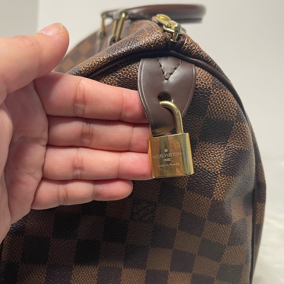 Authentic Louis Vuitton Speedy 30 Damier Ebene - Picture 16 of 17